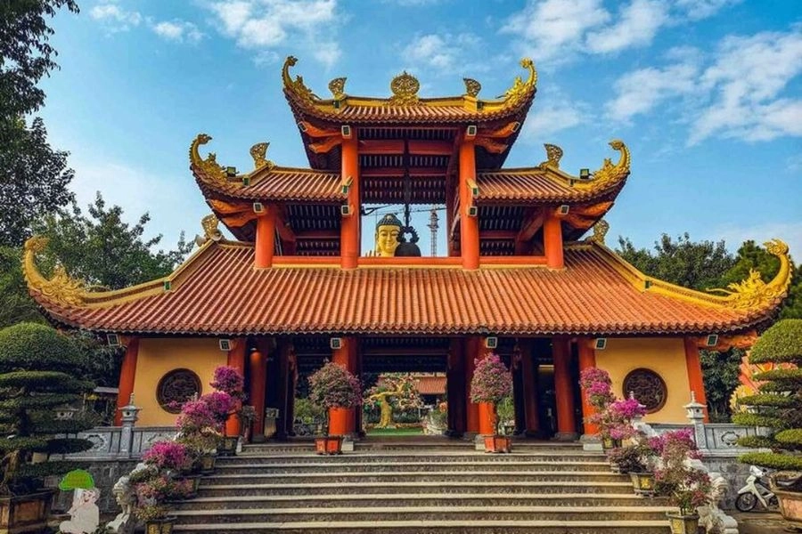 HÀ NỘI – ĐỀN VÀ – CHÙA MÍA – LÀNG CỔ ĐƯỜNG LÂM – HÀ NỘI 1 NGÀY
