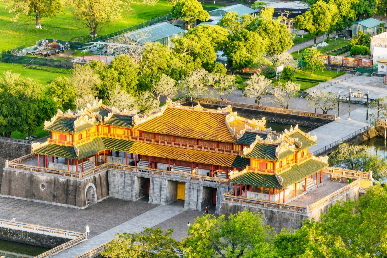 HÀ NỘI - HUẾ - HÀ NỘI