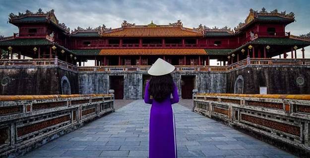 HÀ NỘI - HUẾ - HÀ NỘI