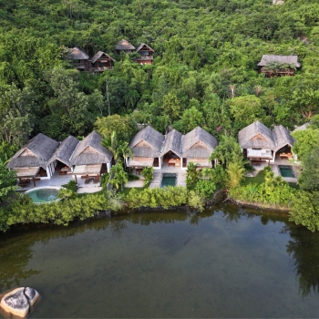 L'ALYANA NINH VAN BAY