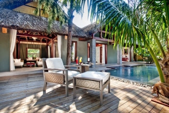 L'ALYANA NINH VAN BAY